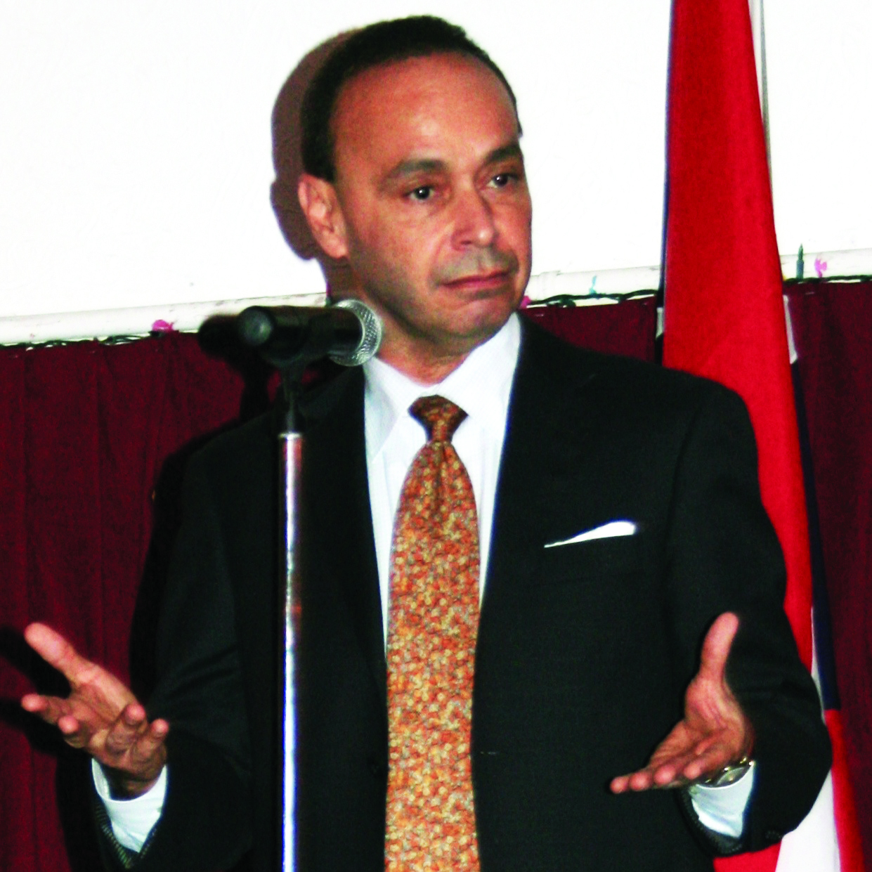 Congressman Luis Gutiérrez